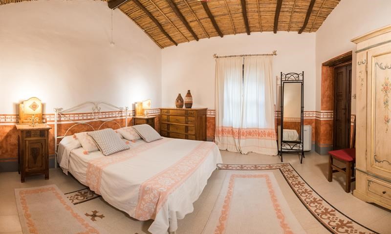 Pokoj SENIOR SUITE - interiér, Orosei, Sardinie