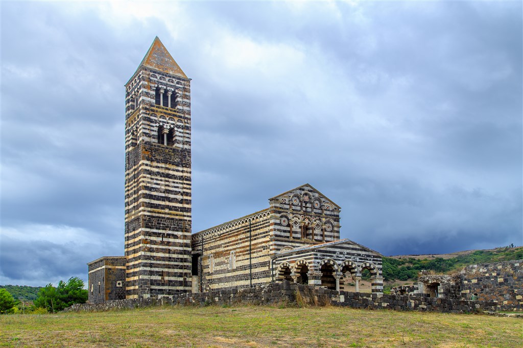 Kostel Santissima Trinita di Saccargia v Codrongianos