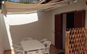 Residence I Giardini di Porto Ottiolu - Teráska apartmán Trilo 6S, Porto Ottiolu, Sardinie