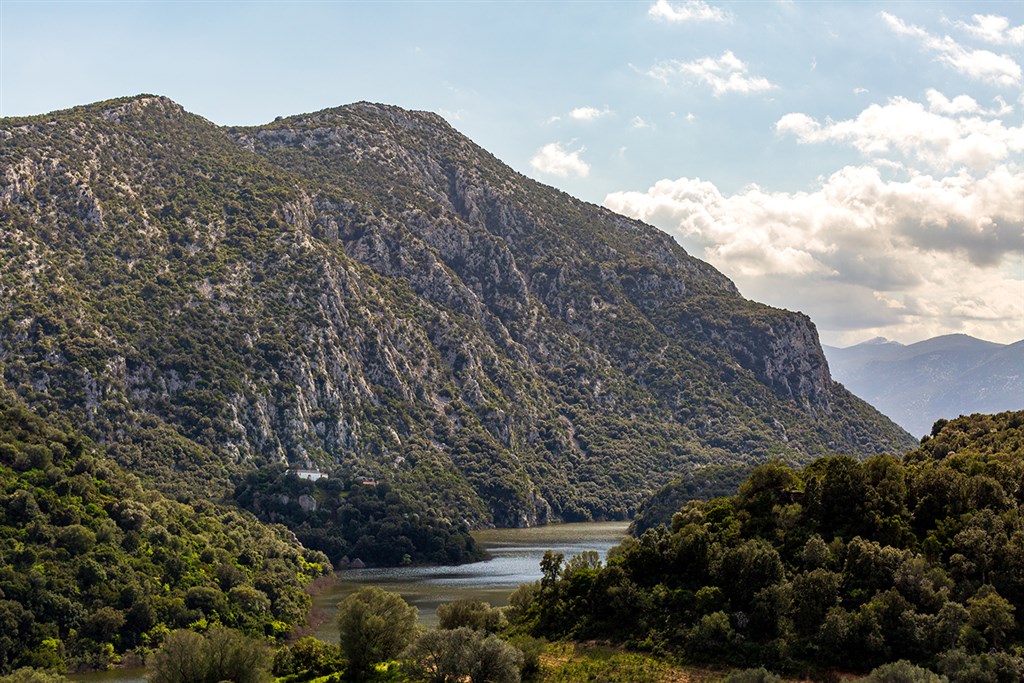 Okolí hotelu, Dorgali, Sardinie