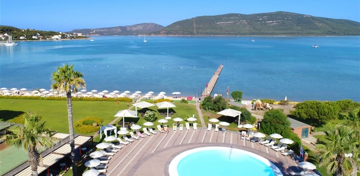 Corte Rosada Resort & Spa - Adults only - Pohled na hotel, Porto Conte, Sardinie