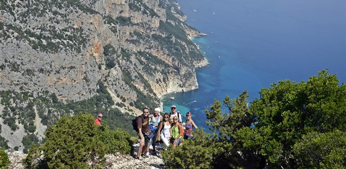 Pilates a výlety za poznáním východního pobřeží s Petrou - Trekking, Santa Maria Navarrese, Sardinie