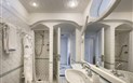 Hotel La Bisaccia - Junior suite s výhledem na moře v hlavní budově, Baja Sardinia, Sardinie