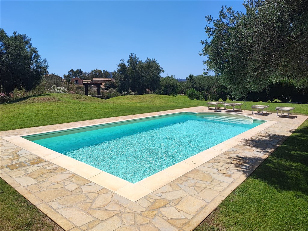 Vila  privátním bazénem, San Pietro, Sardinie
