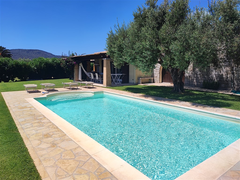 Vila s privátním bazénem, San Pietro, Sardinie