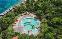 Blahodárná thalassoterapie - Capo D´Orso Hotel Thalasso & Spa - 