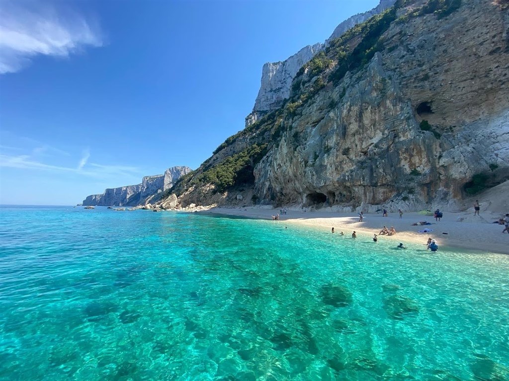 Cala Gabbiani, Záliv Orosei, Sardinie