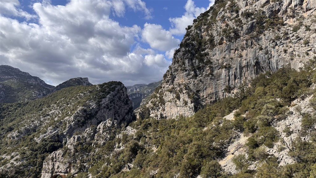 Trekking na Cala Luna, Záliv Orosei, Sardinie