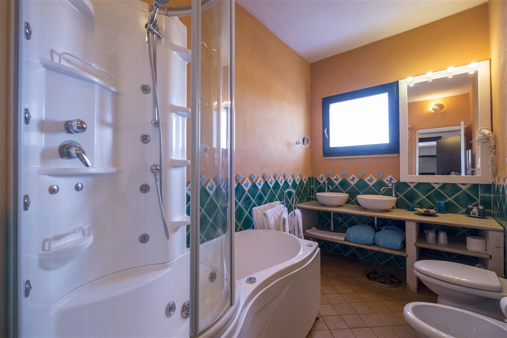 Pokoj JUNIOR SUITE, Oliena, Sardinie