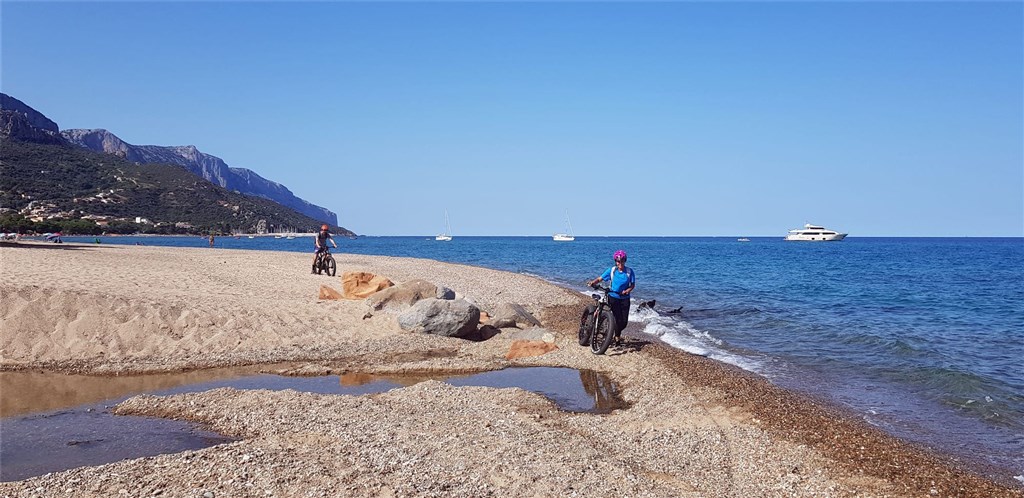 Pilates a trekking po východním pobřeží s Katkou