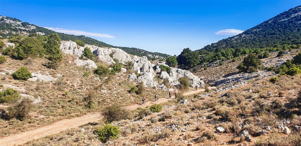 Pilates a trekking po východním pobřeží s Katkou