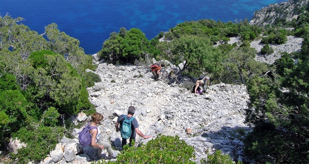 Výhledy při trekkingu, Santa Maria Navarrese, Sardinie