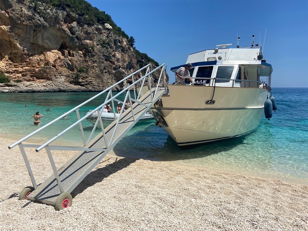 Lodní výlet na zátoky zálivu Orosei, Santa Maria Navarrese, Sardinie