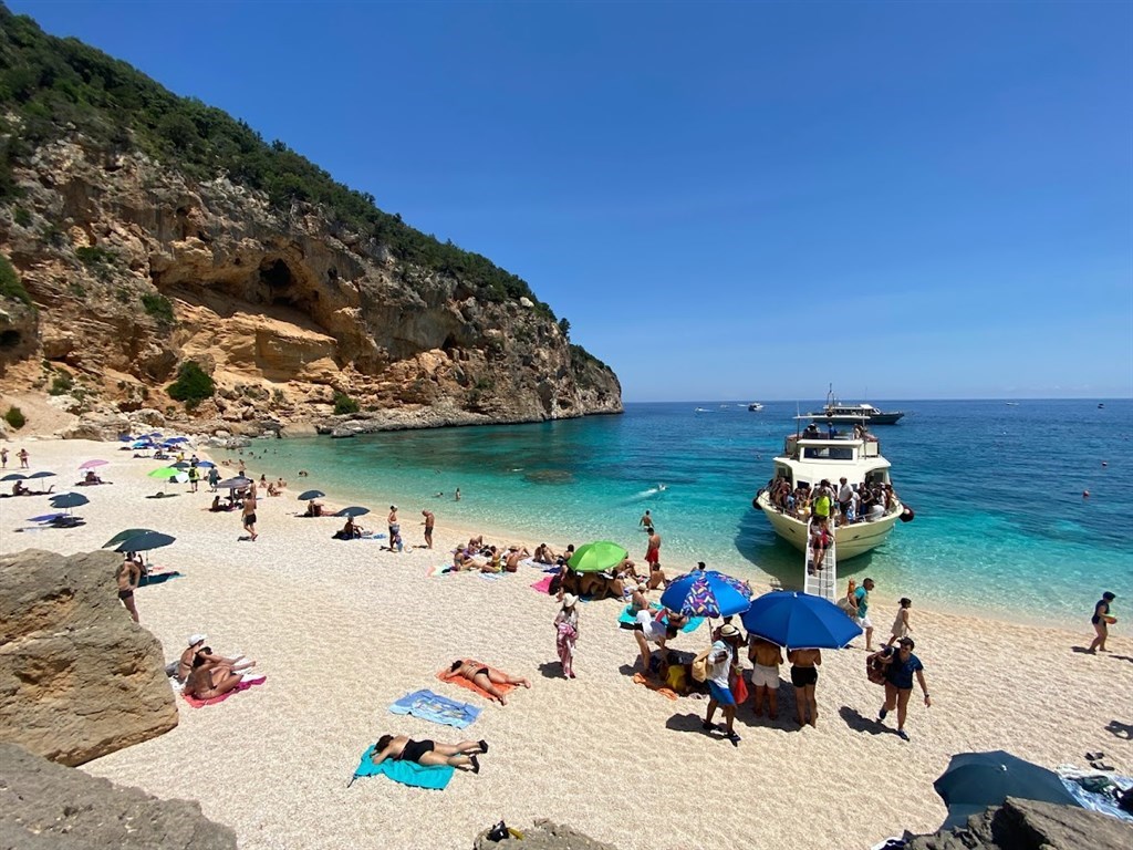 Lodní výlet na zátoky zálivu Orosei, Santa Maria Navarrese, Sardinie