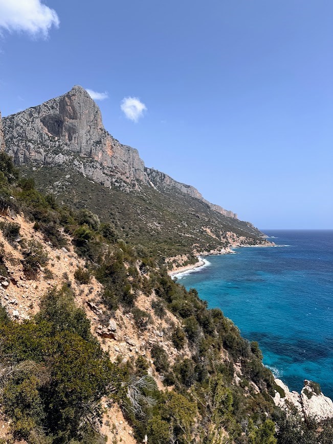 Trekking k Pedra Longa, Santa Maria Navarrese, Sardinie