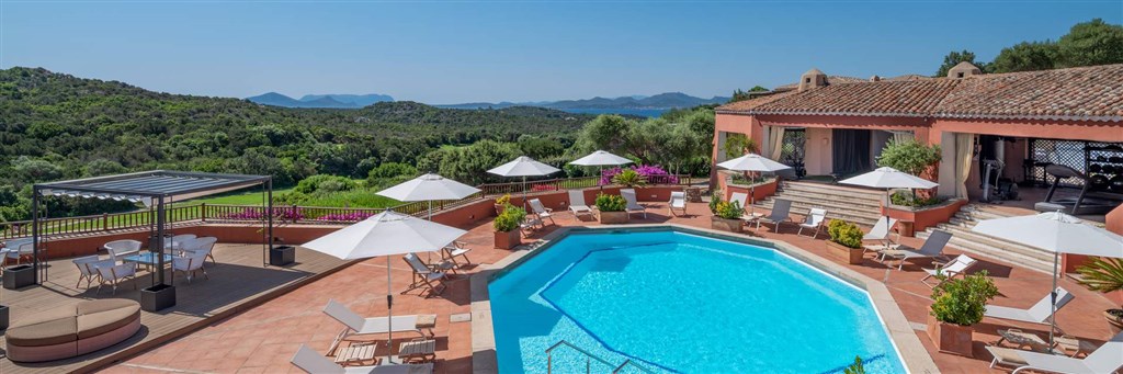 Club House - Pevero Golf Club, Porto Cervo, Sardinie