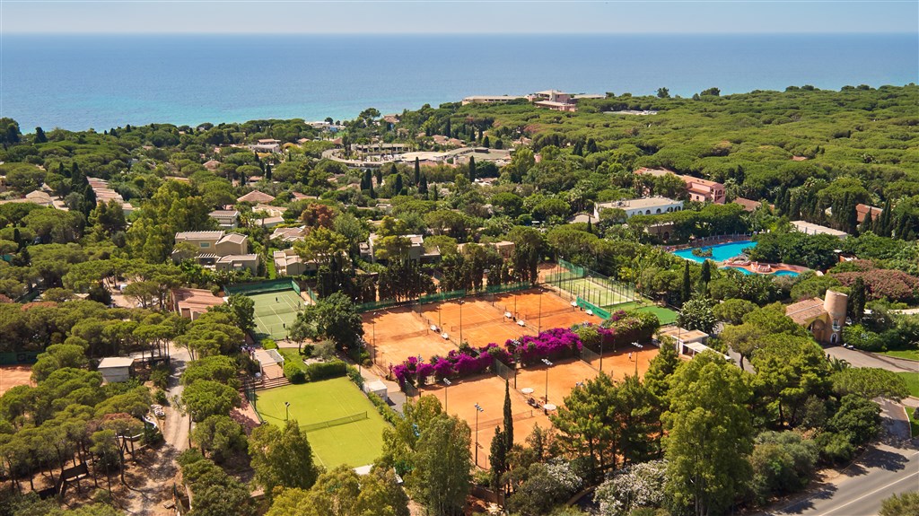 Tenisová akademie (děti 5-10 let) - Hvězdná škola HEAD - Forte Village Resort