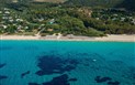 Calaserena Village - Letecký pohled na pláž, Maracalagonis, Sardinie