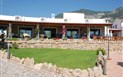 Nuraghe Arvu - Venkovní terasa restaurace, Nuraghe Arvu, Sardinia