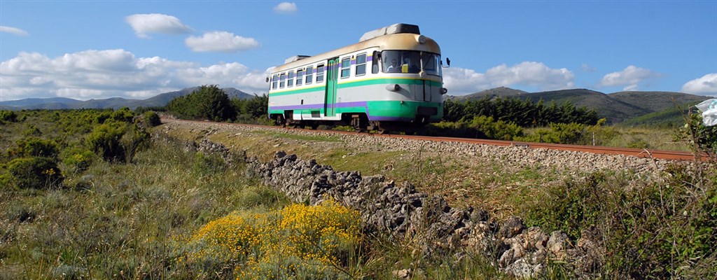 Vyhlídkový vláček Trenino Verde, Ogliastra, Sardinie
